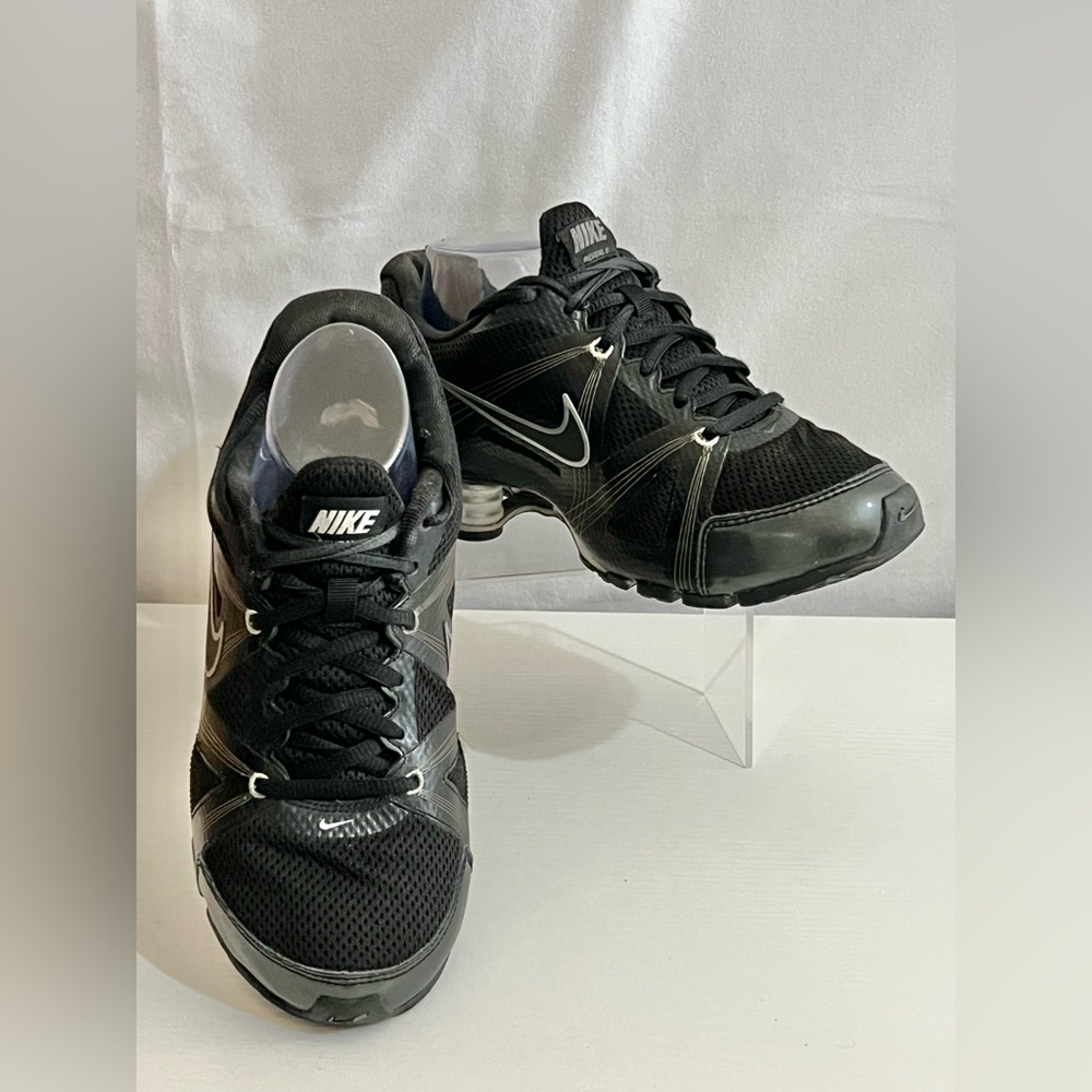 Nike Air Shox Reveal 5 Black Silver Lace-up Sneaker Shoes Women' Size US 8